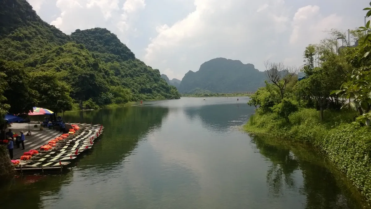 Hành trình khám phá non nước Tràng An Hành trình khám phá non nước Tràng An