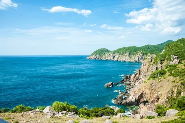 Khám phá nơi đón ánh bình minh đầu tiên của Việt Nam Khám phá nơi đón ánh bình minh đầu tiên của Việt Nam