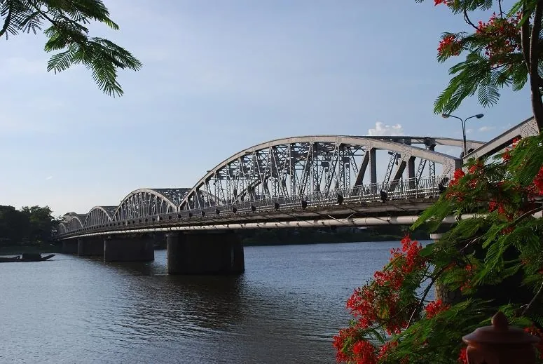 Kinh nghiệm du lịch địa danh và ẩm thực Huế Kinh nghiệm du lịch địa danh và ẩm thực Huế