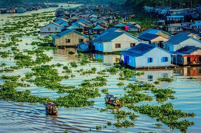 Làng nổi Châu Đốc - nét văn hóa đặc sắc của miền sông nước - P1 Làng nổi Châu Đốc nét văn hóa đặc sắc của miền sông nước