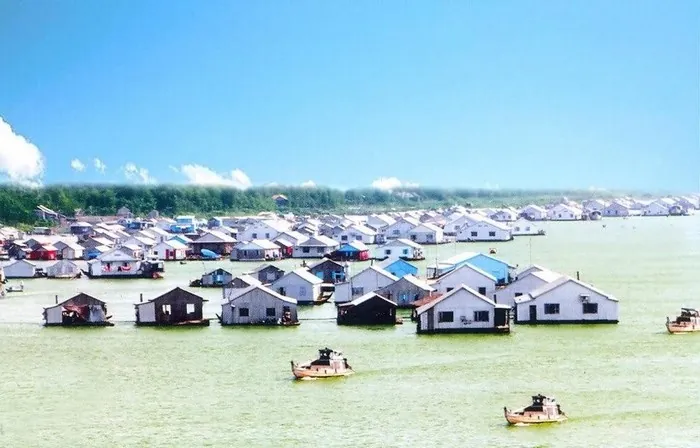Làng nổi Châu Đốc - nét văn hóa đặc sắc của miền sông nước - P1 Làng nổi Châu Đốc nét văn hóa đặc sắc của miền sông nước