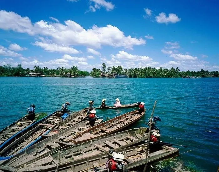 Làng nổi Châu Đốc - nét văn hóa đặc sắc của miền sông nước - P1 Làng nổi Châu Đốc nét văn hóa đặc sắc của miền sông nước