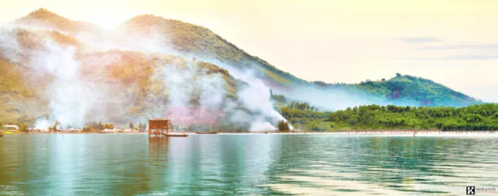 Lập An mộng mơ và cuộc sống bên những thân Hàu Lập An mộng mơ và cuộc sống bên những thân Hàu