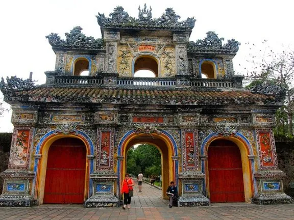 Lịch trình hoàn hảo cho chuyến du ngoạn 1 ngày ở Huế phần 1
