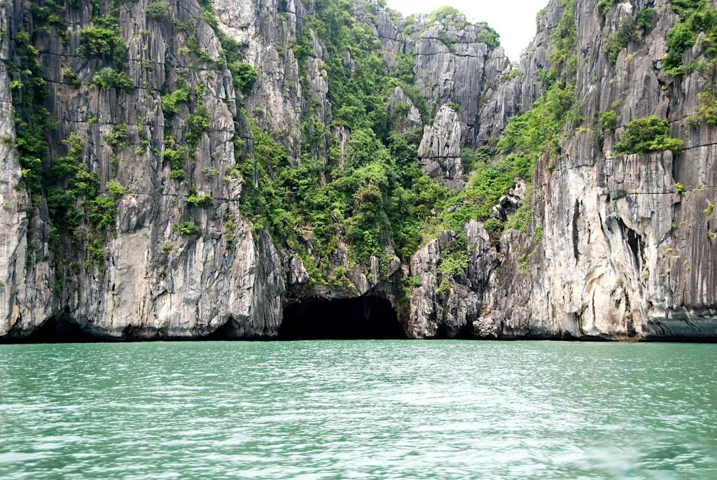 Ngất ngây với 4 hòn đảo nhỏ hoang sơ ít biết ở Việt Nam Ngất ngây với 4 hòn đảo nhỏ hoang sơ ít biết ở Việt Nam