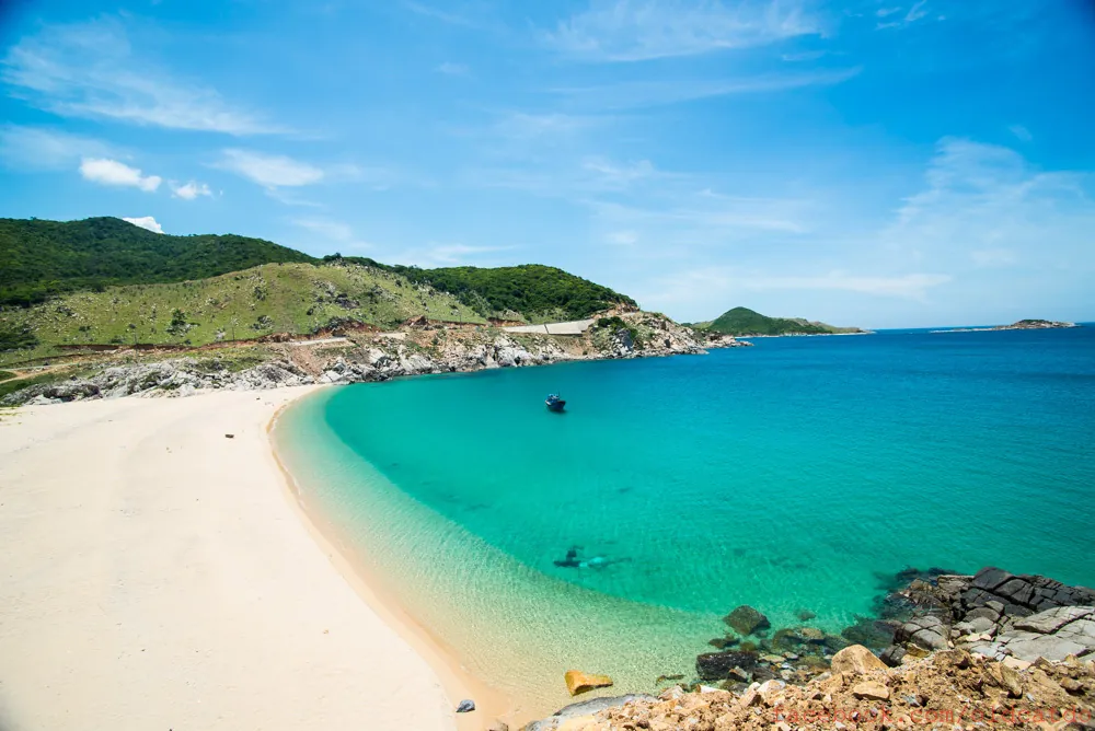 Những bãi biển hoang sơ tuyệt đẹp ở Ninh Thuận Những bãi biển hoang sơ tuyệt đẹp ở Ninh Thuận