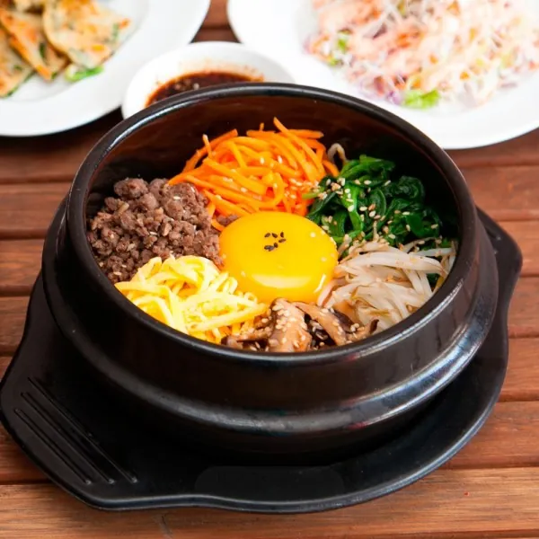 CƠM TRỘN BIBIMBAP