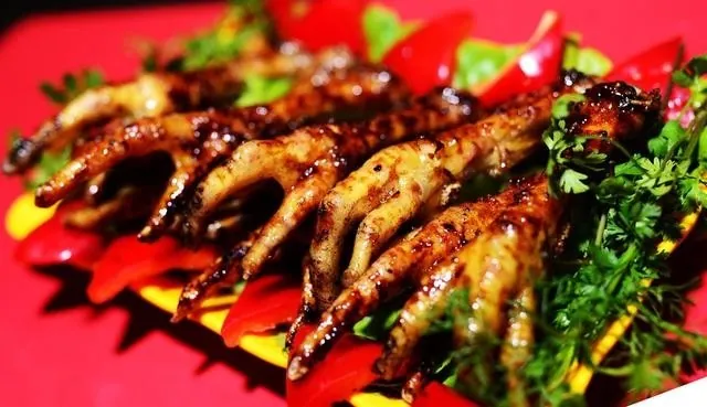Nồng nàn mùa thu Hà Nội cùng những món nướng cực ngon