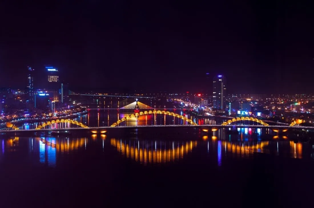 Phiêu lãng đất Việt tìm Ngũ đại danh cầu của Đà Nẵng - kỳ 1 Phiêu lãng đất Việt tìm Ngũ đại danh cầu của Đà Nẵng - kỳ 1