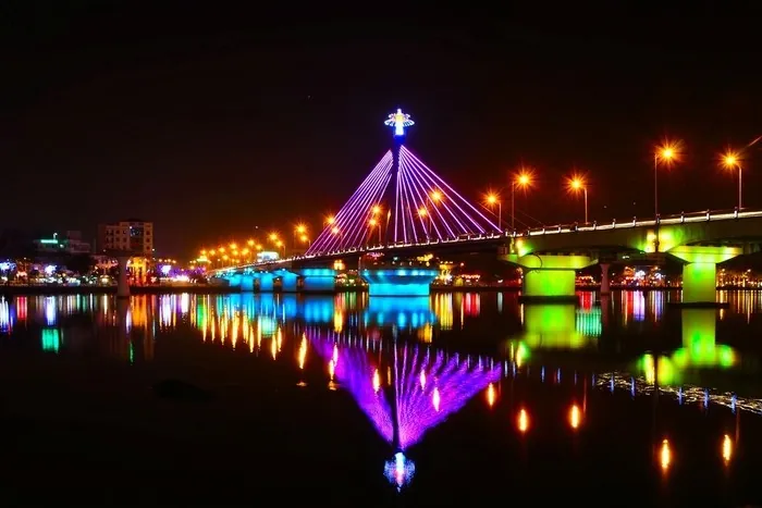 Phiêu lãng đất Việt tìm Ngũ đại danh cầu của Đà Nẵng - kỳ 1 Phiêu lãng đất Việt tìm Ngũ đại danh cầu của Đà Nẵng - kỳ 1