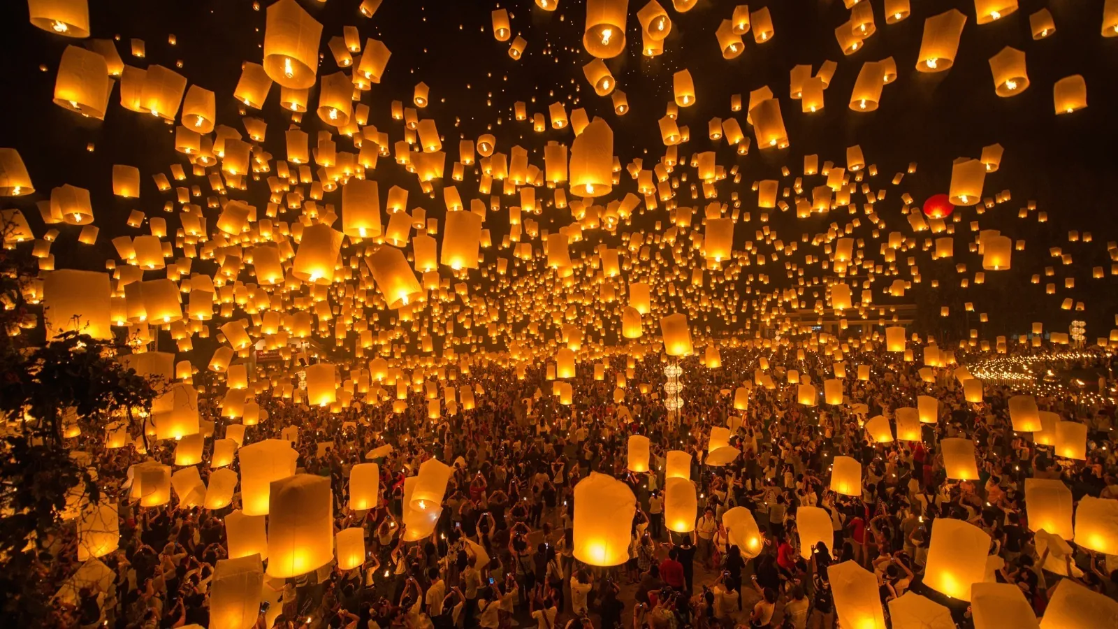 Tháng 11 du lịch Chiang Mai tham dự lễ hội hoa đăng đẹp như cổ tích Tháng 11 du lịch Chiang Mai tham dự lễ hội hoa đăng đẹp như cổ tích