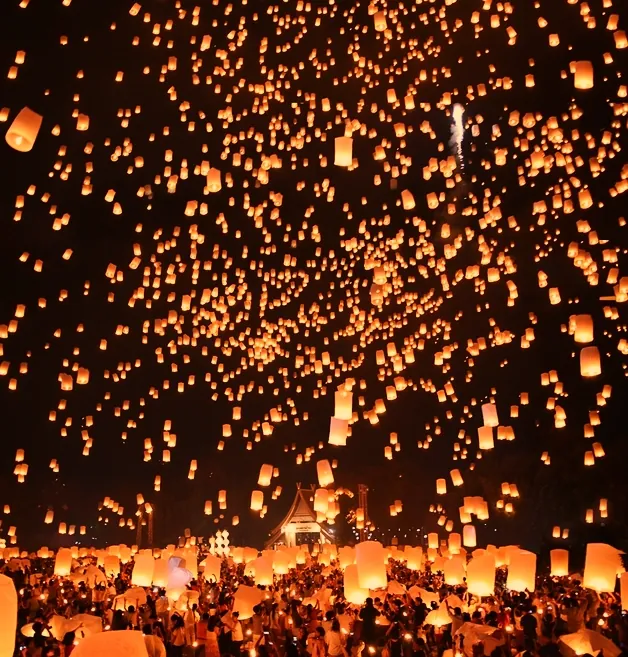 Tháng 11 này hãy du lịch tại Thái Lan, tham dự lễ hội cổ tích Loy Krathong Tháng 11 này hãy du lịch tại Thái Lan tham dự lễ hội cổ tích Loy Krathong
