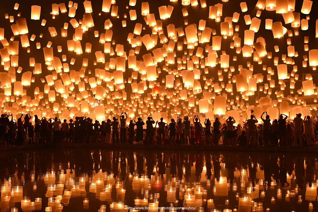 Tháng 11 này hãy du lịch tại Thái Lan, tham dự lễ hội cổ tích Loy Krathong Tháng 11 này hãy du lịch tại Thái Lan tham dự lễ hội cổ tích Loy Krathong