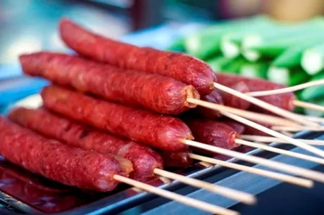Thế giới đồ ăn vặt bên bến Ninh Kiều Thế giới đồ ăn vặt bên bến Ninh Kiều