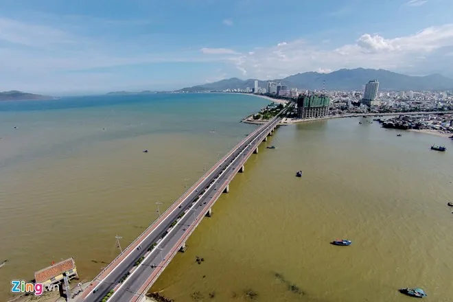 Tuyến đường sầm uất nhất thành phố biển Nha Trang tuyến đường sầm uất nhất thành phố biển nha trang