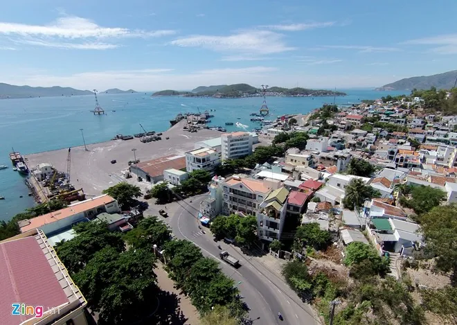 Tuyến đường sầm uất nhất thành phố biển Nha Trang tuyến đường sầm uất nhất thành phố biển nha trang