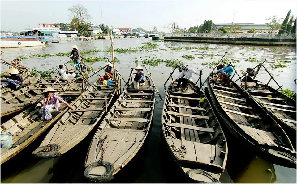 Văn hóa sông nước miền Tây ở chợ nổi Ngã Năm Văn hóa sông nước miền Tây ở chợ nổi Ngã Năm