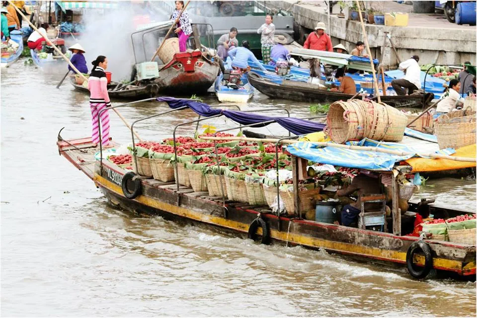 Văn hóa sông nước miền Tây ở chợ nổi Ngã Năm Văn hóa sông nước miền Tây ở chợ nổi Ngã Năm