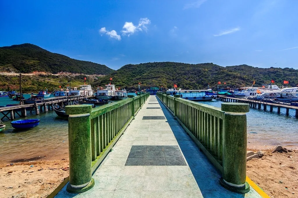 Vi vu ngày hè đến Bình Hưng - hòn ngọc quý Cam Ranh Vi vu ngày hè đến Bình Hưng hòn ngọc quý Cam Ranh