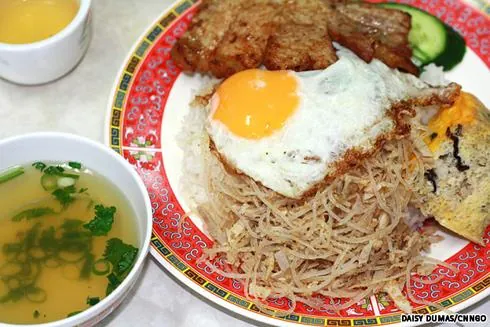 15 món ăn cực ngon làm rạng danh Việt Nam trên thế giới Cơm tấm