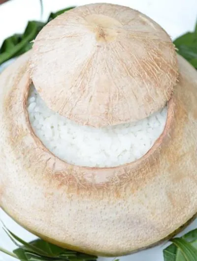 5 món ngon từ dừa ở Bến Tre mê hoặc du khách Cơm dừa