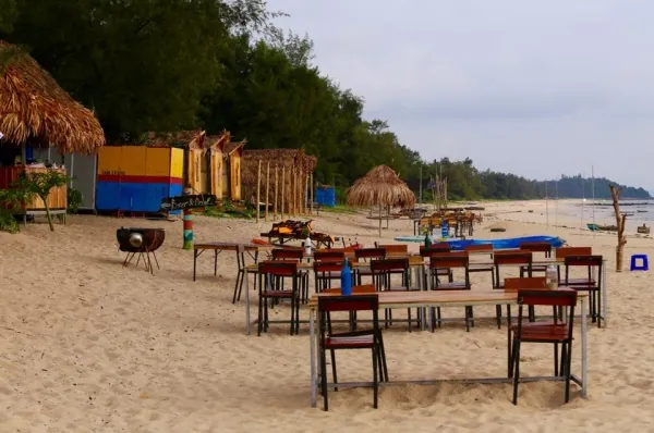 7 khách sạn độc đáo ở Việt Nam bạn nhất định phải check-in ít nhất một lần Khách sạn lều vịt ở Cô Tô