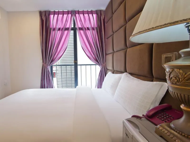 7 khách sạn độc đáo ở Việt Nam bạn nhất định phải check-in ít nhất một lần Khách sạn con nhộng ở Sài Gòn