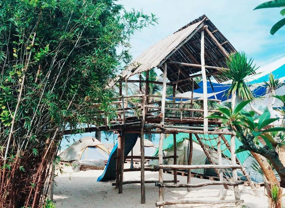 Khách sạn lều trại ở Lagi