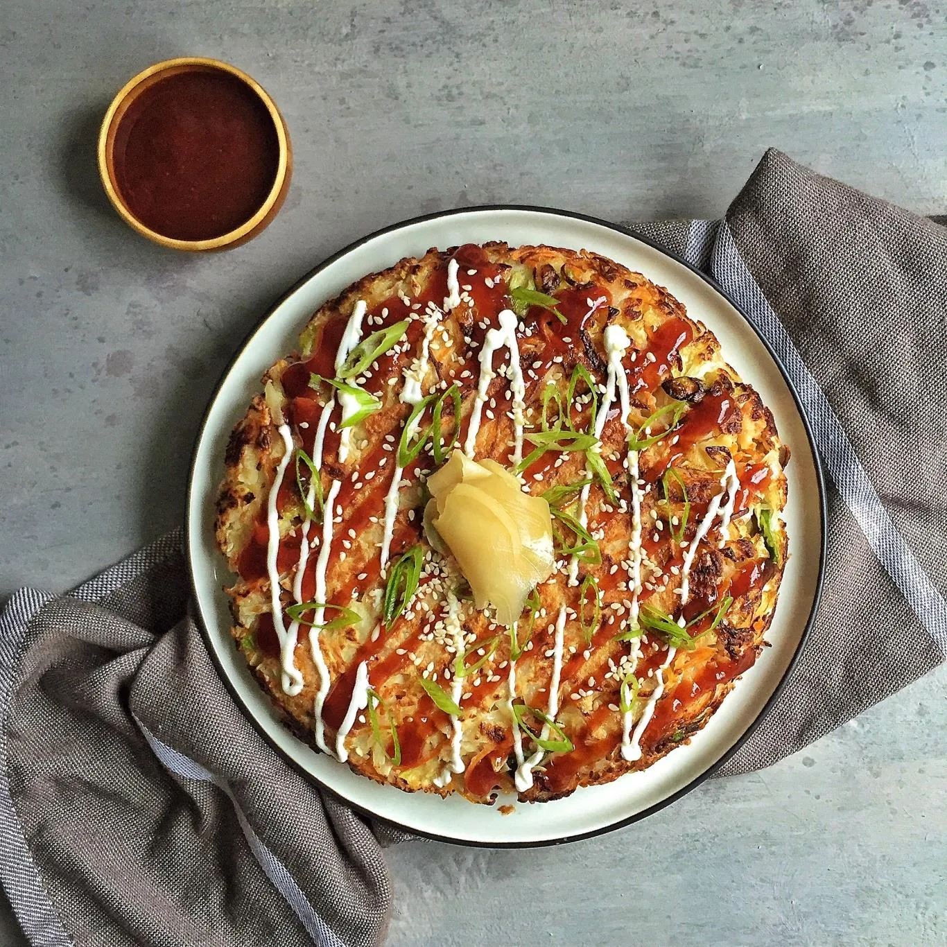 7 món ngon của Nhật Bản bắt buộc phải thử Okonomiyaki