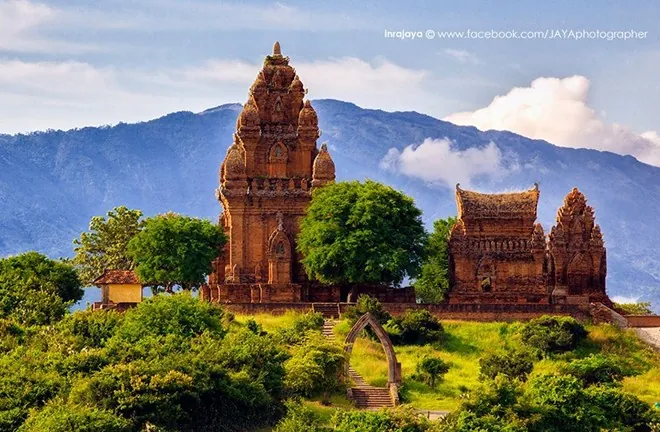 7 thắng cảnh hút khách của Ninh Thuận 7 thắng cảnh hút khách của Ninh Thuận