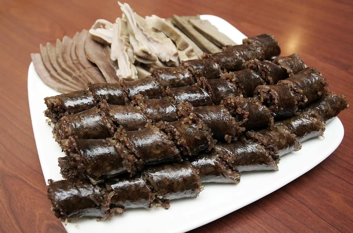 Bản đồ ẩm thực các món ngon trải dọc Hàn Quốc Sundae