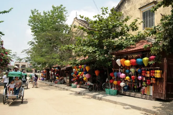 Cao cao đèn lồng Hội An Cao cao đèn lồng Hội An