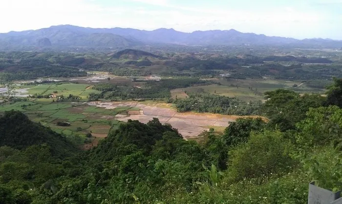 Chạm mây Lũng Vân nơi nóc nhà xứ Mường Chạm mây Lũng Vân nơi nóc nhà xứ Mường