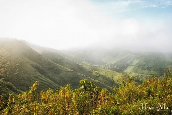 Chạm mây Lũng Vân nơi nóc nhà xứ Mường Chạm mây Lũng Vân nơi nóc nhà xứ Mường