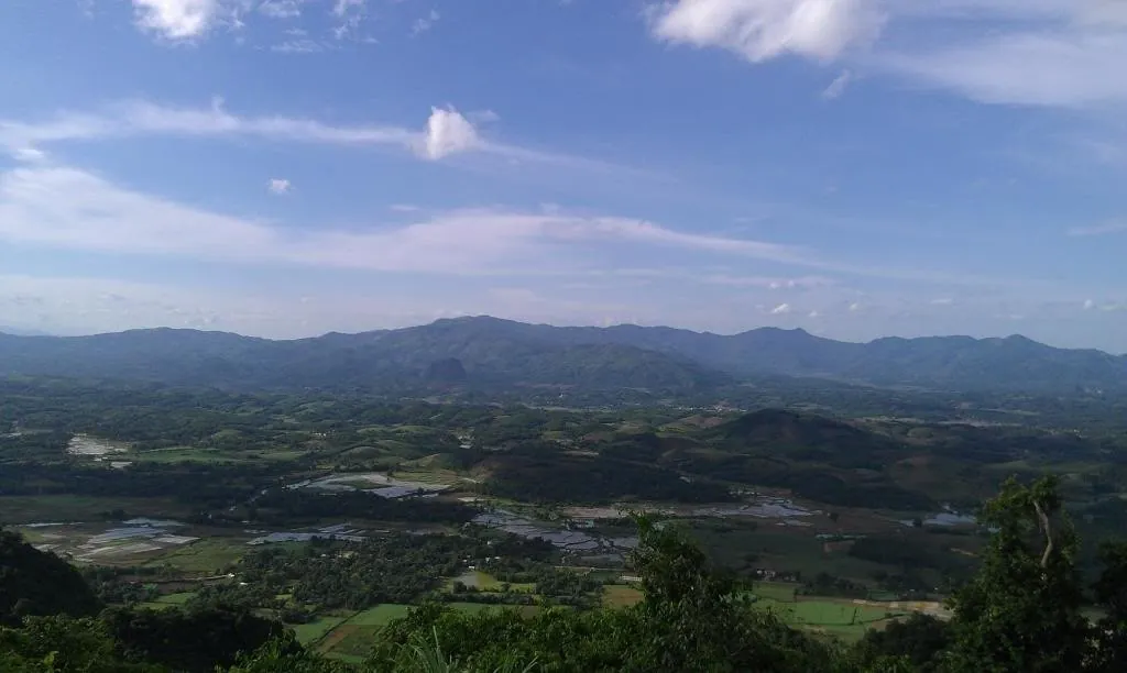 Chạm mây Lũng Vân nơi nóc nhà xứ Mường