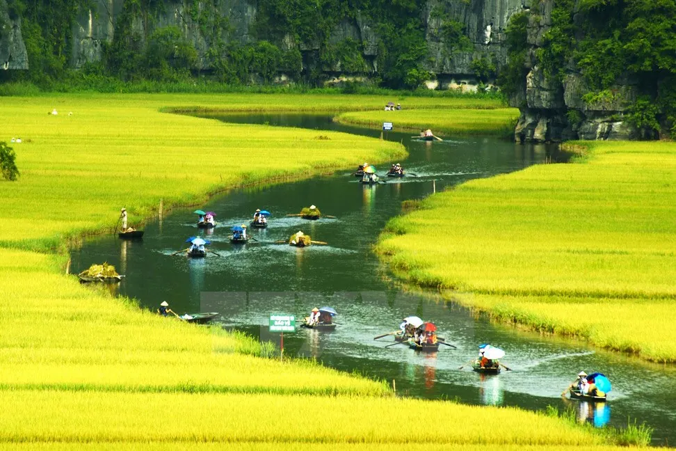 Du lịch Ninh Bình khám phá 5 điểm đến đi hoài không biết chán