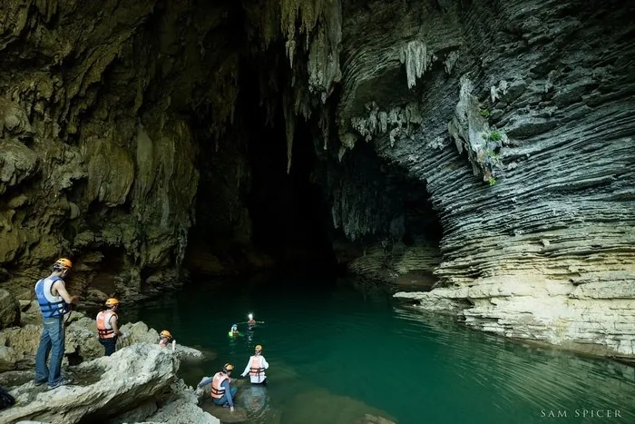 HANG TÚ LÀN