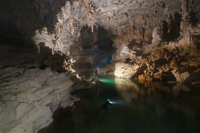 HANG TÚ LÀN
