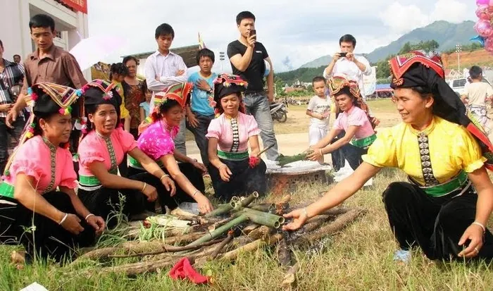 Lung linh mùa nước đổ Than Uyên