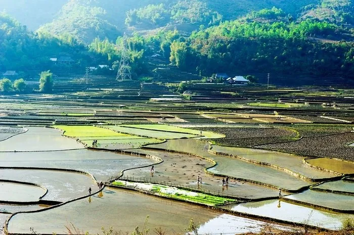 Lung linh mùa nước đổ Than Uyên Lung linh mùa nước đổ Than Uyên