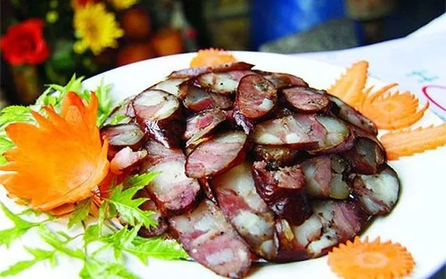 Những món ngon Hà Giang níu chân du khách LẠP XƯỞNG GÁC BẾP