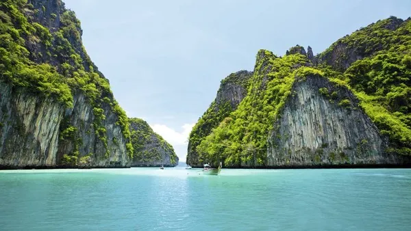 Những thiên đường du lịch ngay gần Việt Nam mà bạn không đi không được Những thiên đường du lịch ngay gần Việt Nam mà bạn không đi không được