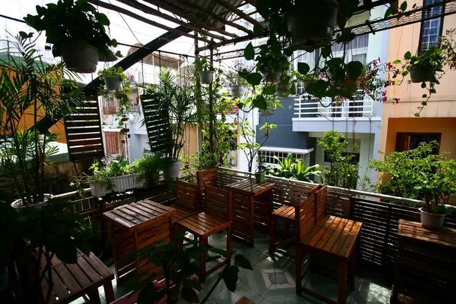 Quán cà phê trong hẻm nhỏ ở Đà Nẵng Quán cà phê trong hẻm nhỏ ở Đà Nẵng