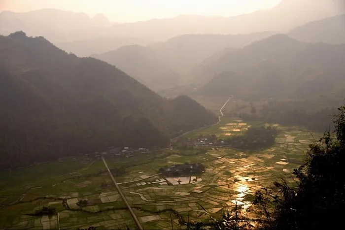 Ruộng Mai Châu soi bóng mây trời mùa đổ ải Ruộng Mai Châu soi bóng mây trời mùa đổ ải