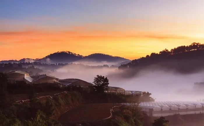 Săn mây vùng ngoại ô Trại Mát Săn mây vùng ngoại ô Trại Mát