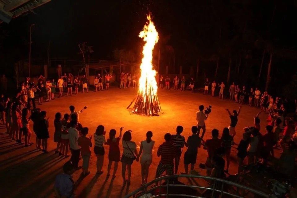 Thiên nhiên khoáng đạt nơi bãi biển hòn Rơm - Phan Thiết Thiên nhiên khoáng đạt nơi bãi biển hòn Rơm - Phan Thiết