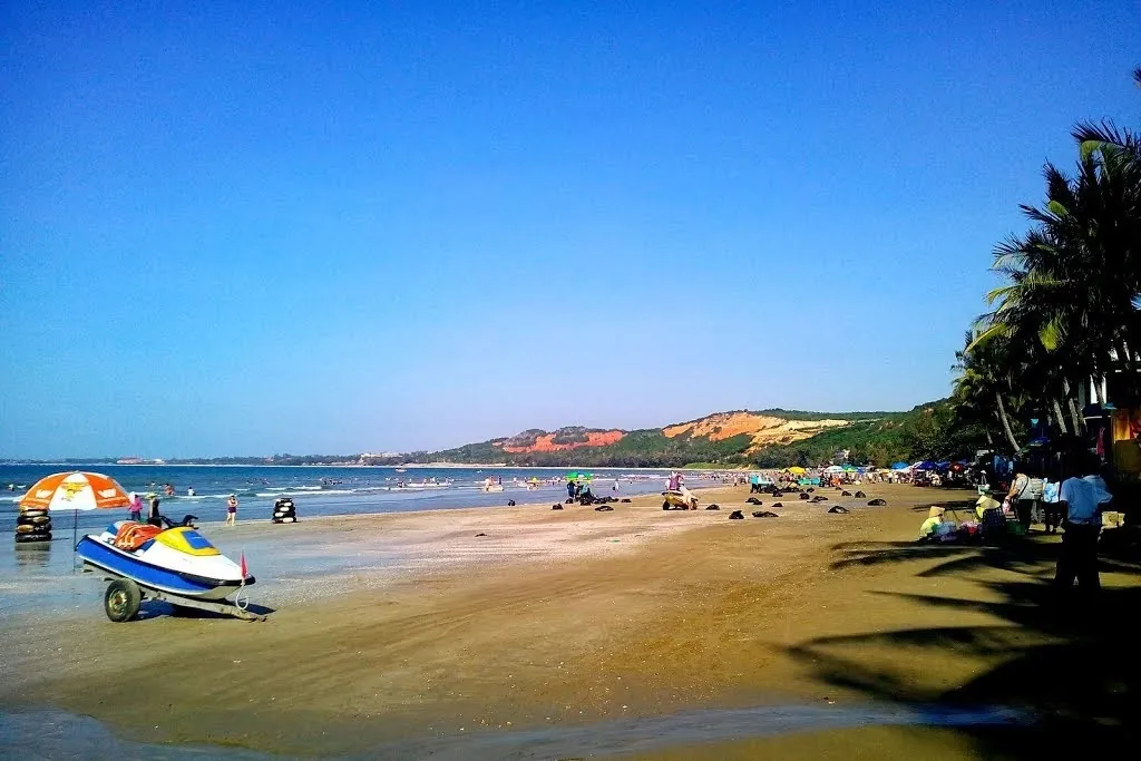 Thiên nhiên khoáng đạt nơi bãi biển hòn Rơm - Phan Thiết Thiên nhiên khoáng đạt nơi bãi biển hòn Rơm - Phan Thiết