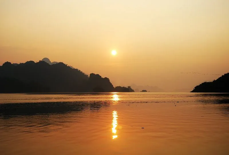 Thung Nai Vịnh Hạ Long ở trên cao