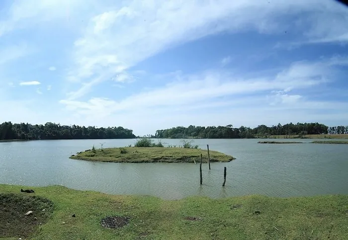 TRẢNG CỎ BÙ LẠCH
