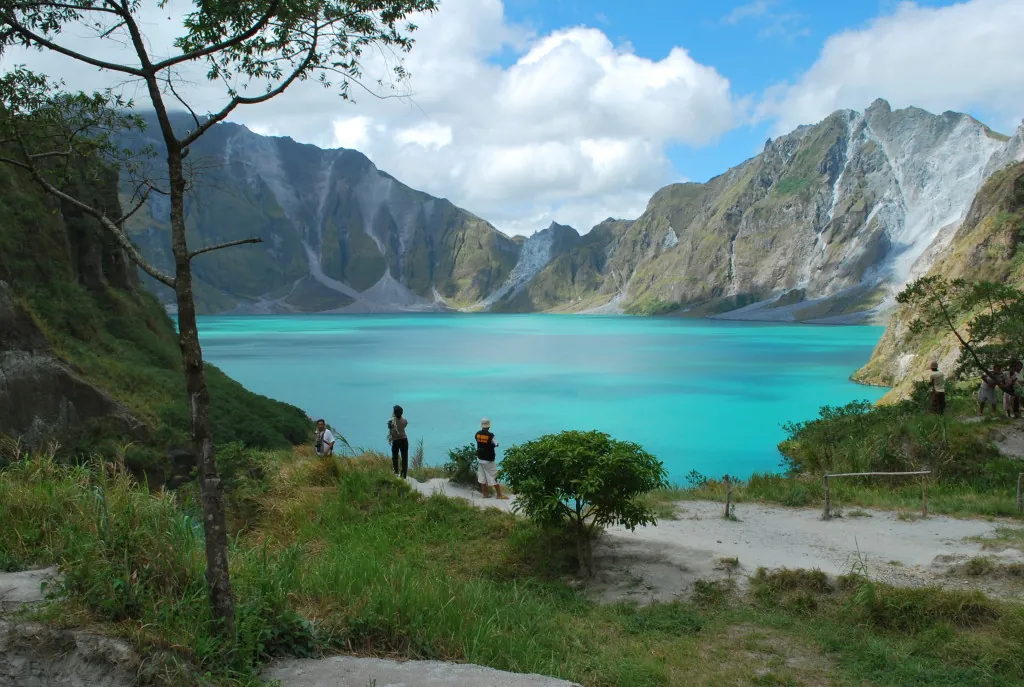 6 nơi tuyệt đẹp khiến bạn phải du lịch Philippines ngay lập tức 6 nơi tuyệt đẹp khiến bạn tự hỏi vì sao mình vẫn chưa du lịch Philippines